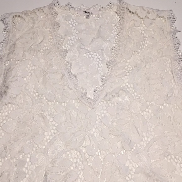 Noul (Oak+Fort) Lace tank top - Picture 2 of 4